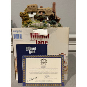 Lilliput Lane Orchard Farm Cottage Decor with deed